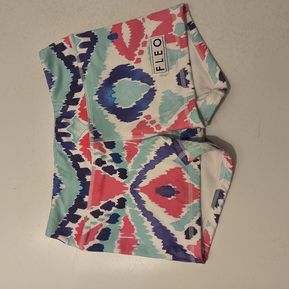 FLEO Colorful Patterned Shorts